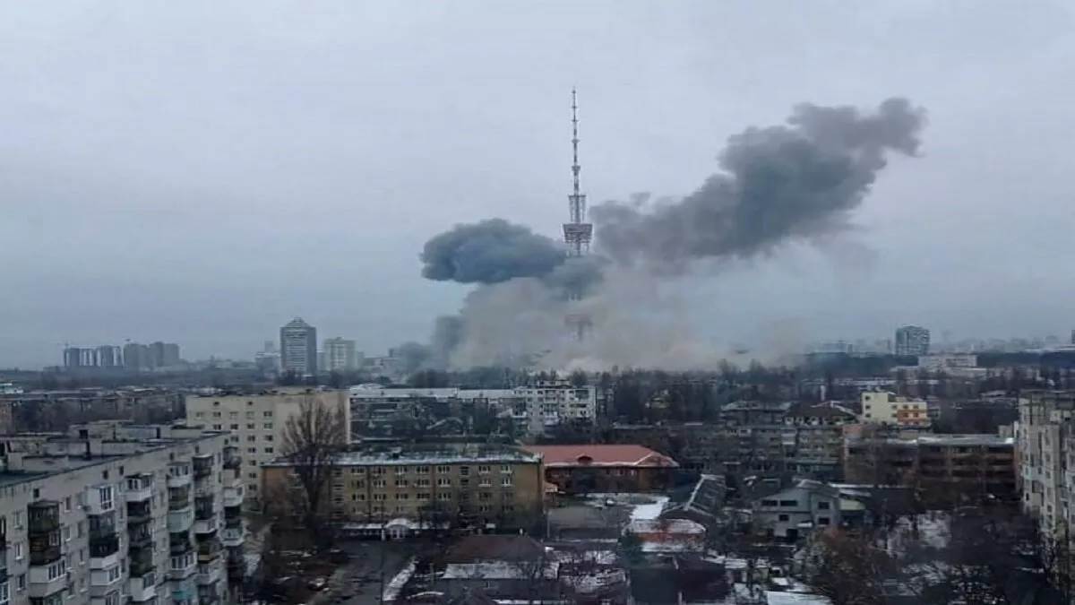 रूस की बमबारी से हिला यूक्रेन, पुतिन की सेना ने 122 मिसाइलों, 36 ड्रोन से हमला किया; 24 की मौत