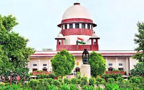 Supreme Court: सुप्रीम कोर्ट ने लगाई जमकर फटकार, कहा- हम देश कैसे चला सकते हैं