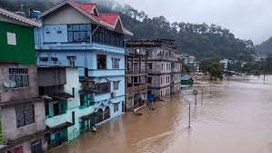 Sikkim Flash Flood: सिक्किम में अचानक आई बाढ़ से भारी तबाही, तीन की मौत; ऊफान पर तीस्ता नदी, अलर्ट जारी