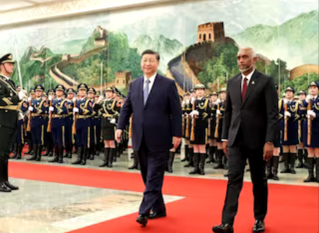 चीन ने मौके का उठाया फायदा, मालदीव को बताया पुराना दोस्त